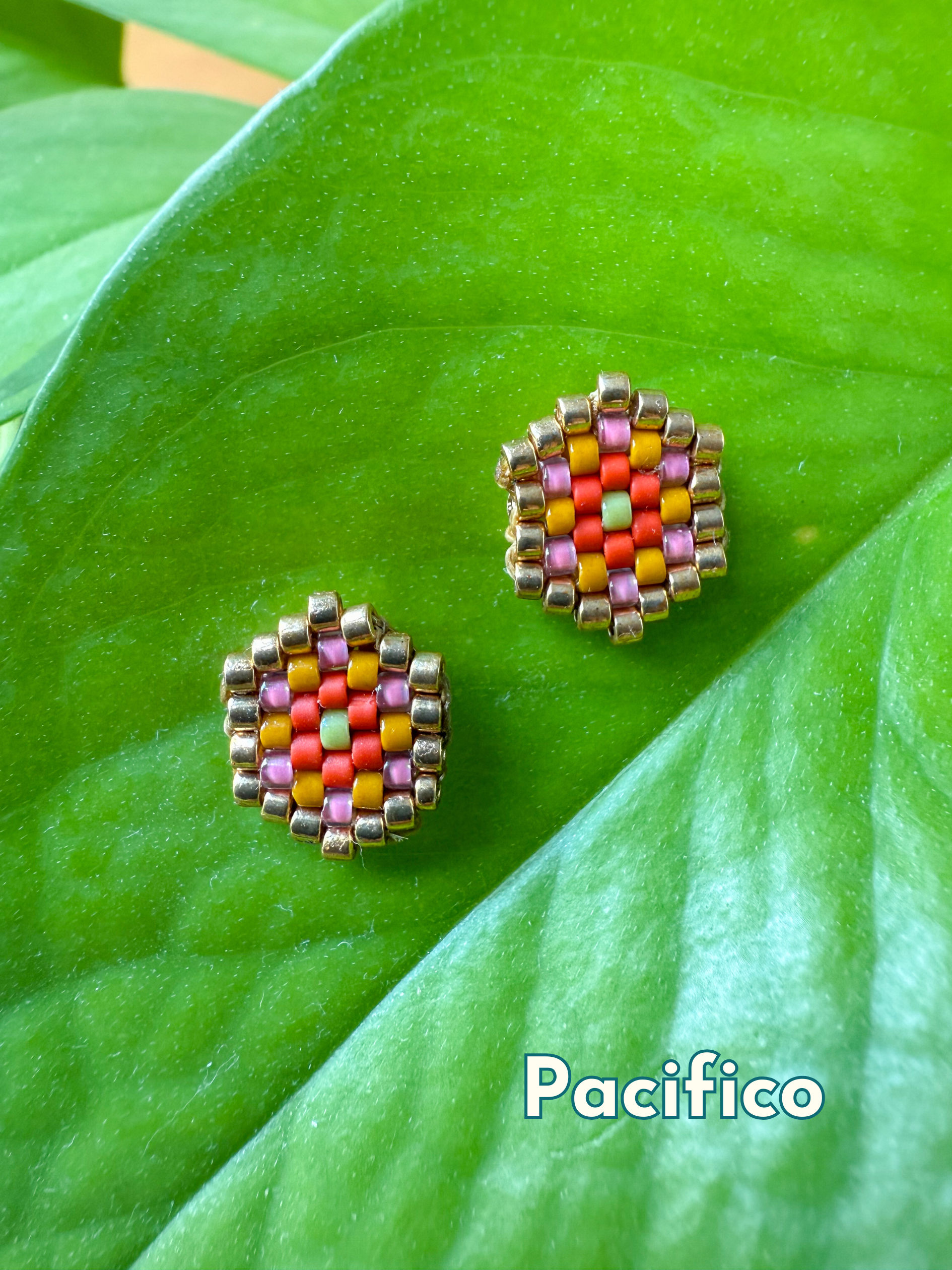 Sexy Hexy Studs