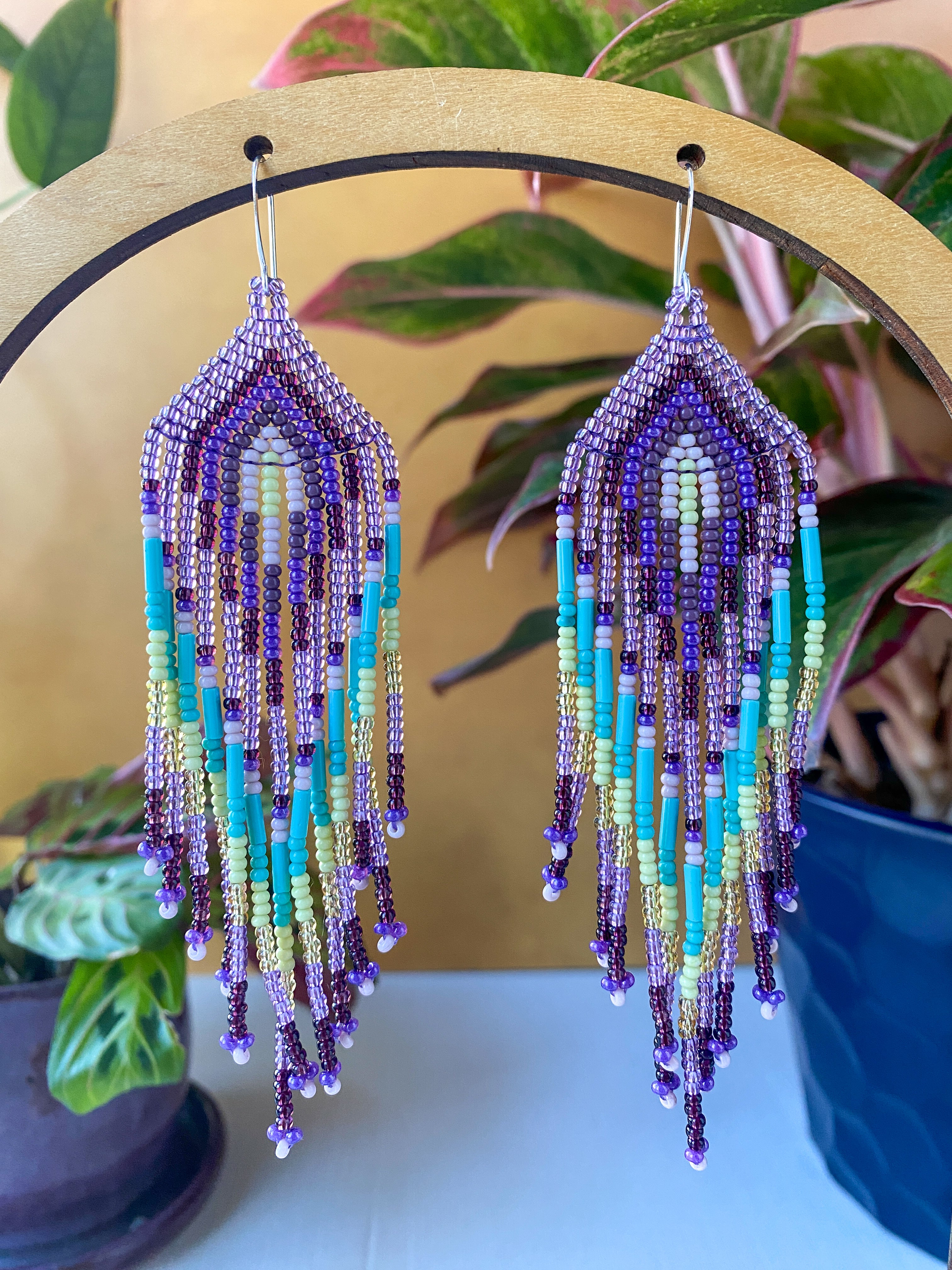 Plumas Earrings - Orchid