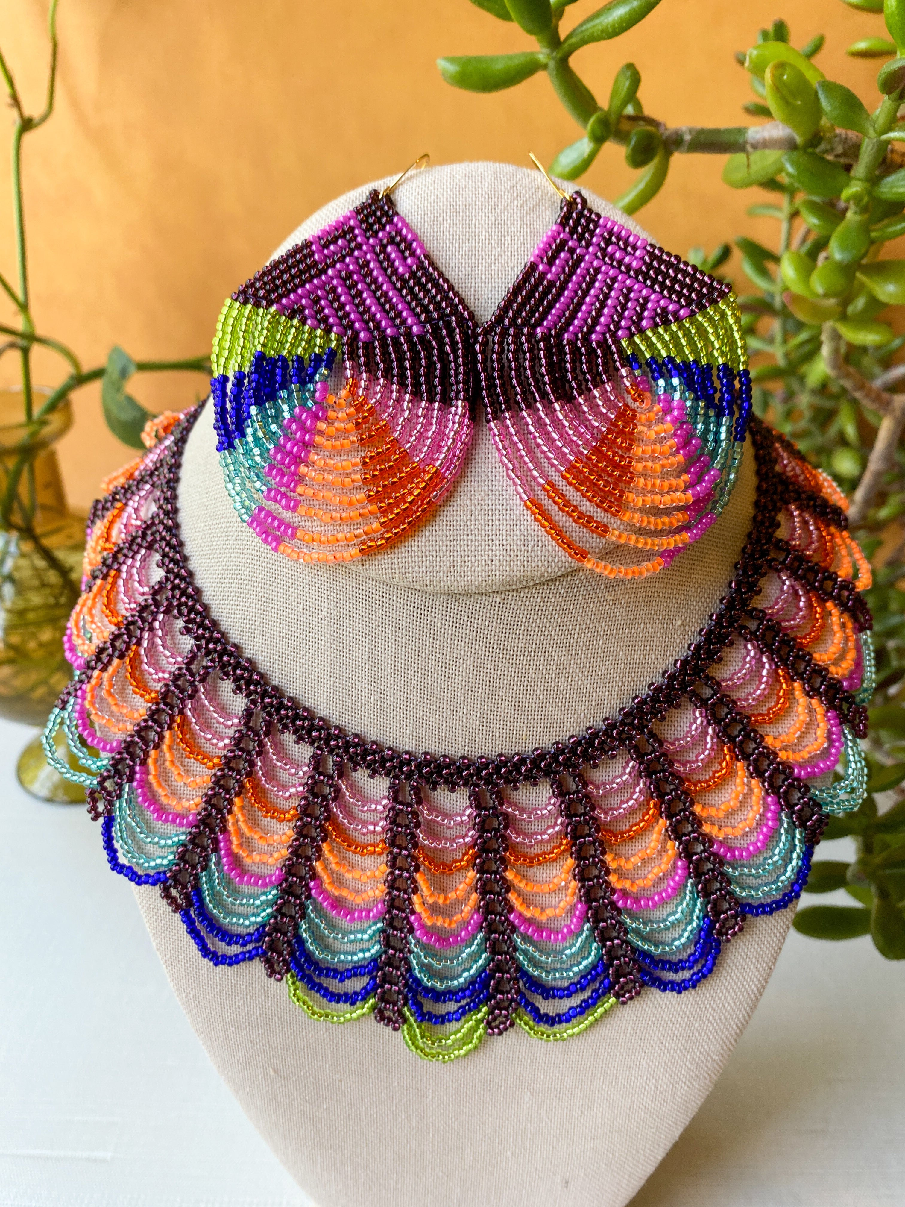 Cascada Bib Necklace - Trópico