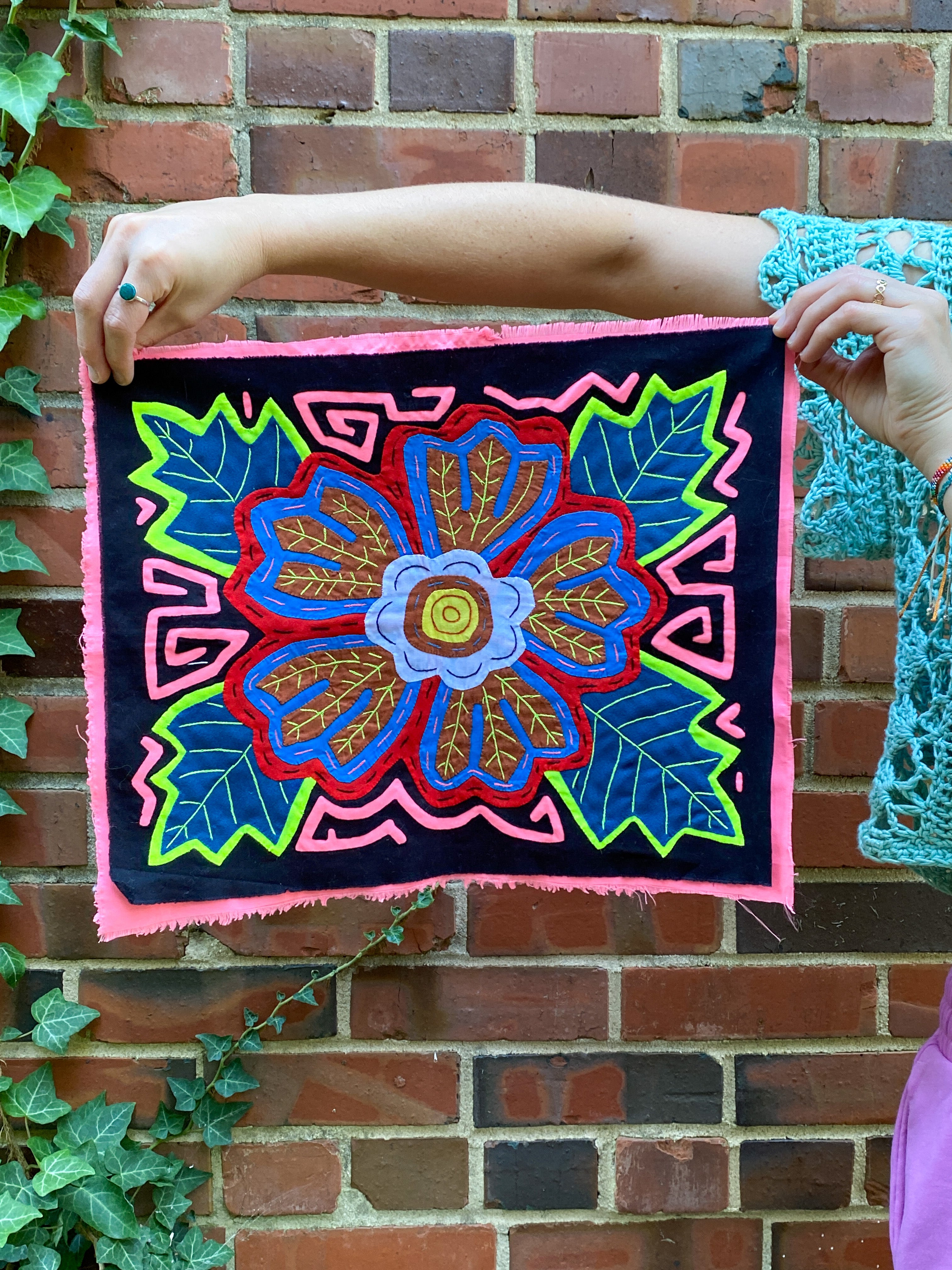 Flower Mola
