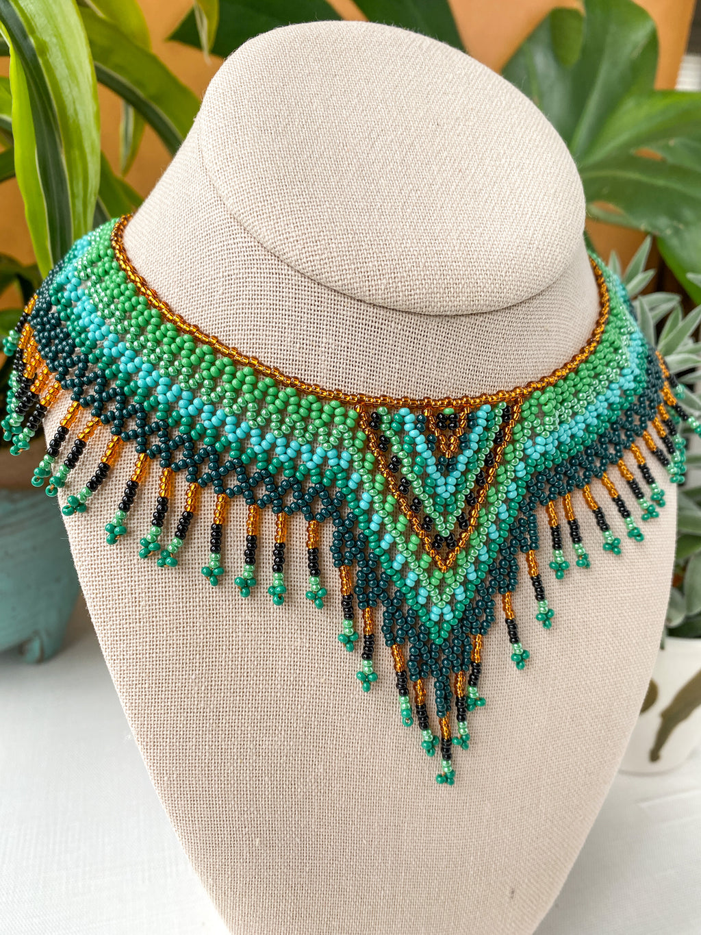 Fuerza Bib Necklace - Emerald