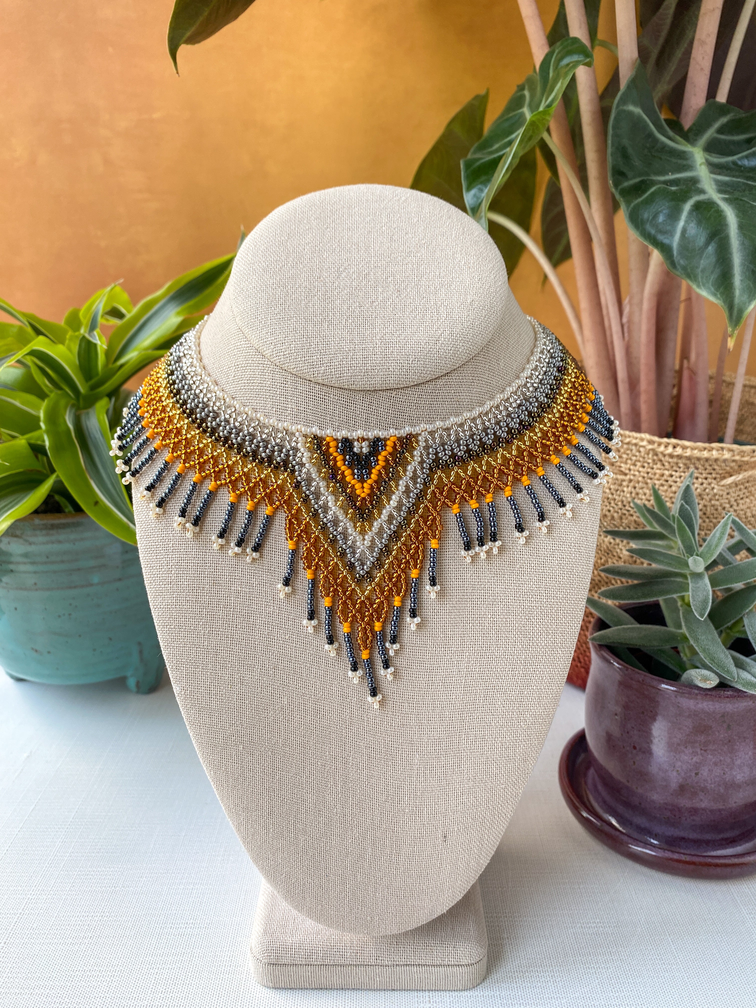 Fuerza Bib Necklace - Gold & Gray