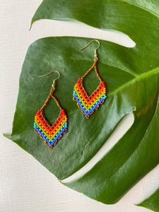 Rainbow Hojas Earrings