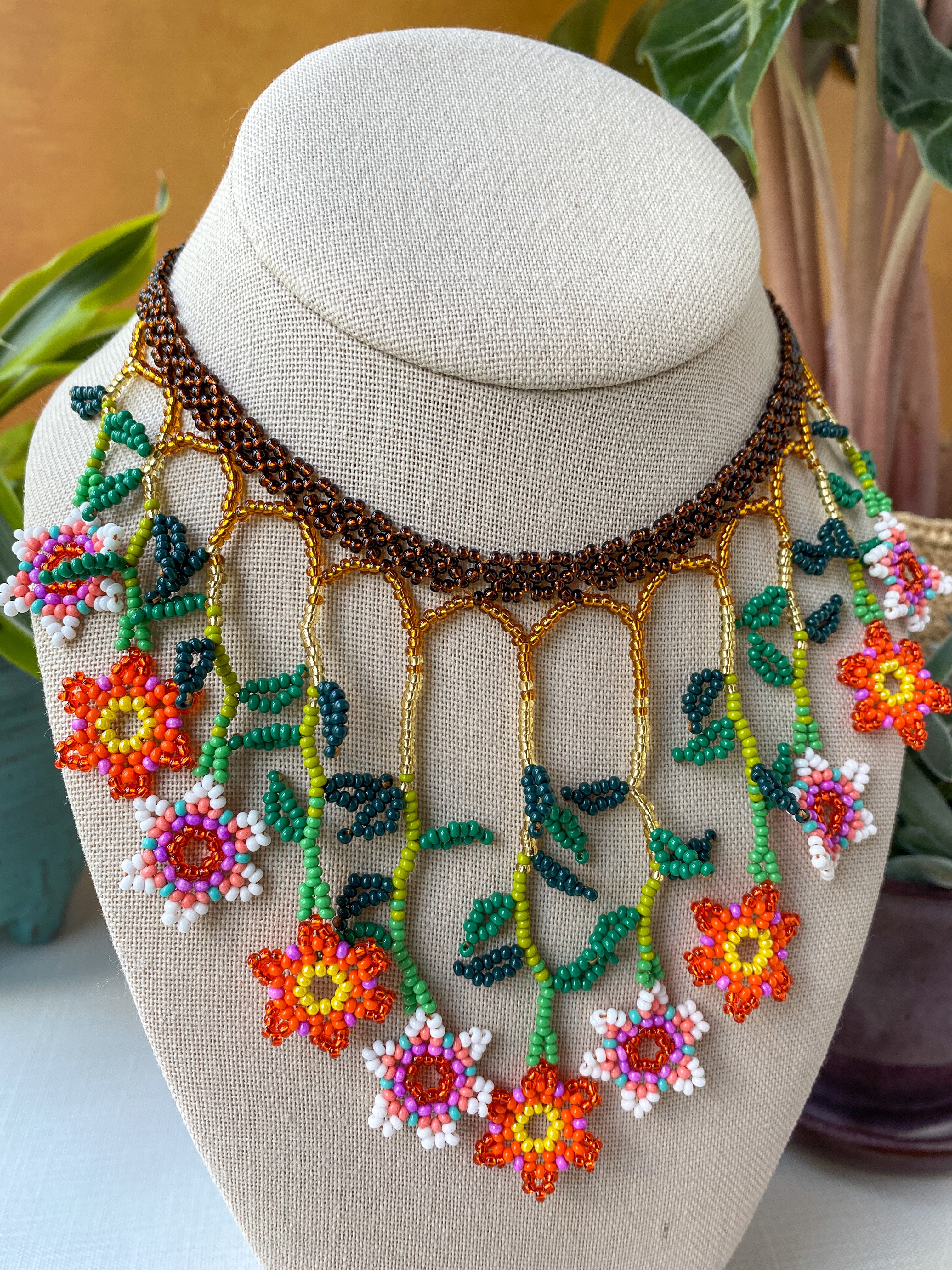 Jardín Bib Necklace - Chagra